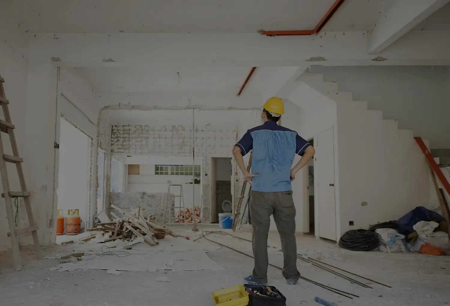 Her Projede Bir Adım Önde. 